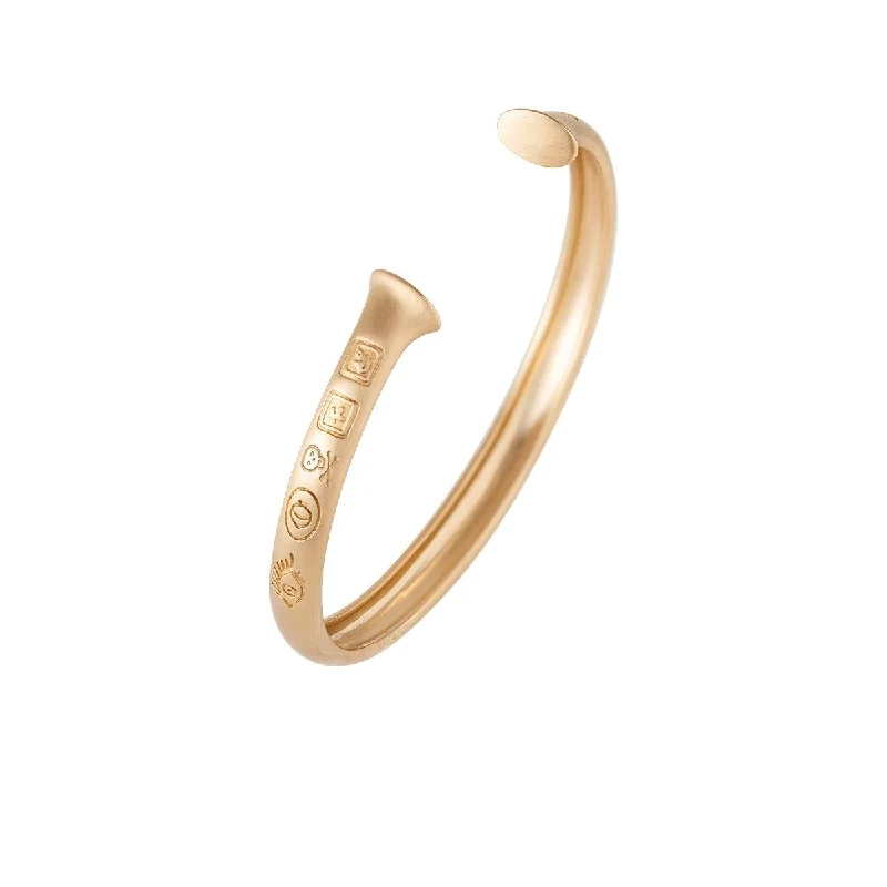 Women’s bracelets with elegant charm pendants-Julius men's 8 mm. 18K Gold Bangle