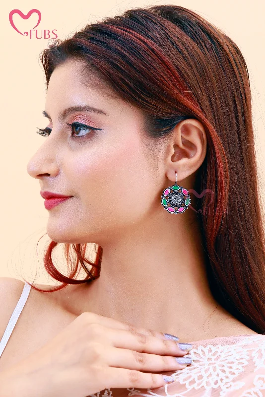 Chic earrings with diamond embellishments-Enchanted Kundan Oxidized Glimmers Earrings