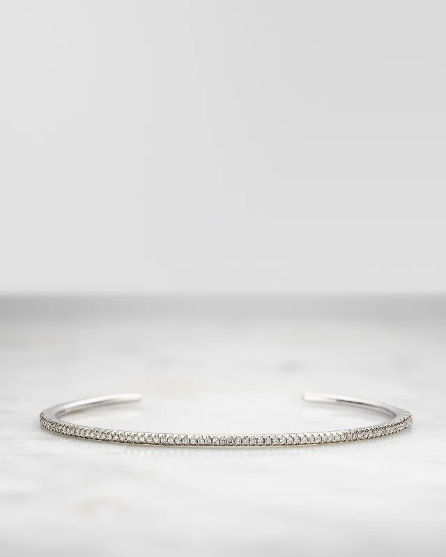 Trendy silver bracelets for women-Belle 18K Gold, Whitegold or Rosegold Bangle w. Diamonds