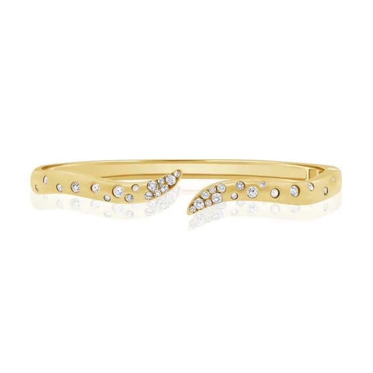 Trendy gold bracelets with gemstone charms-Confetti Diamond Wave Bangle