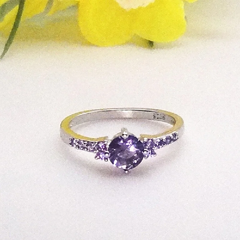 Women’s engagement rings with tanzanite stones-Luxury Women Faux Amethyst Inlaid Finger Ring Wedding Engagement Jewelry Gift