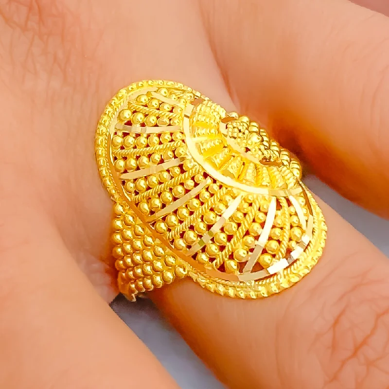 Affordable rings for women with intricate designs-Alternating Beaded Oval 22K Gold Ring