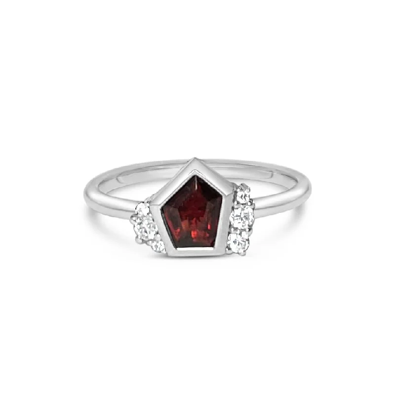 Engagement rings with contrasting stones-AMELOT || 0.8ct red spinel and diamonds ring